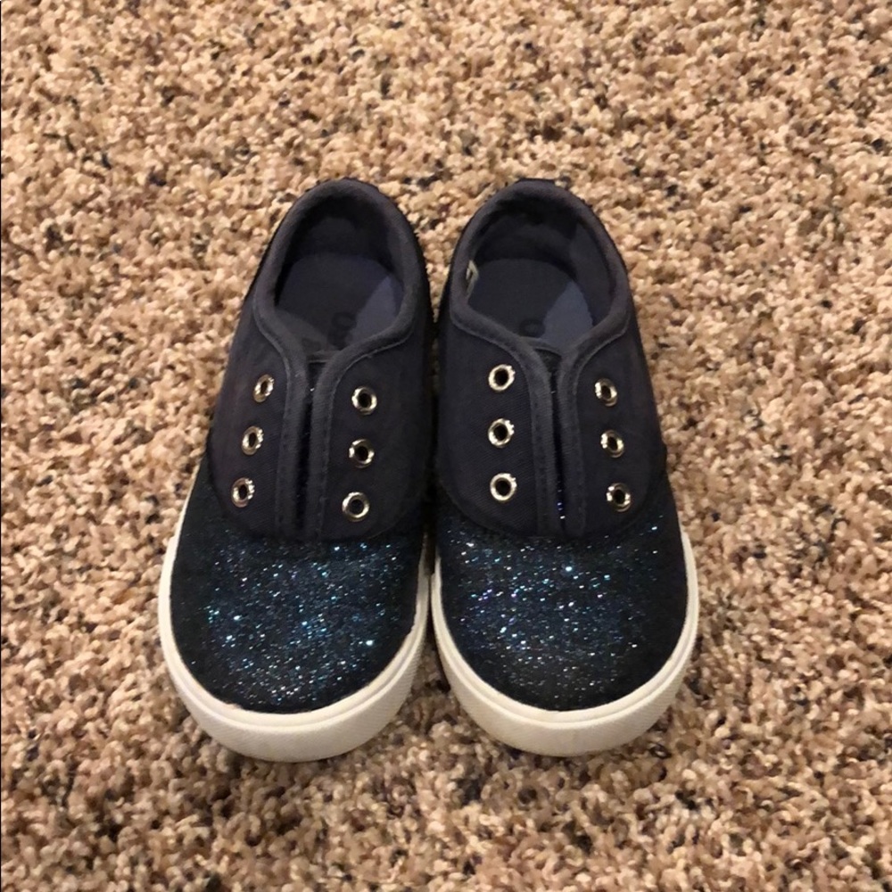Osh Kosh blue sparkly shoes
